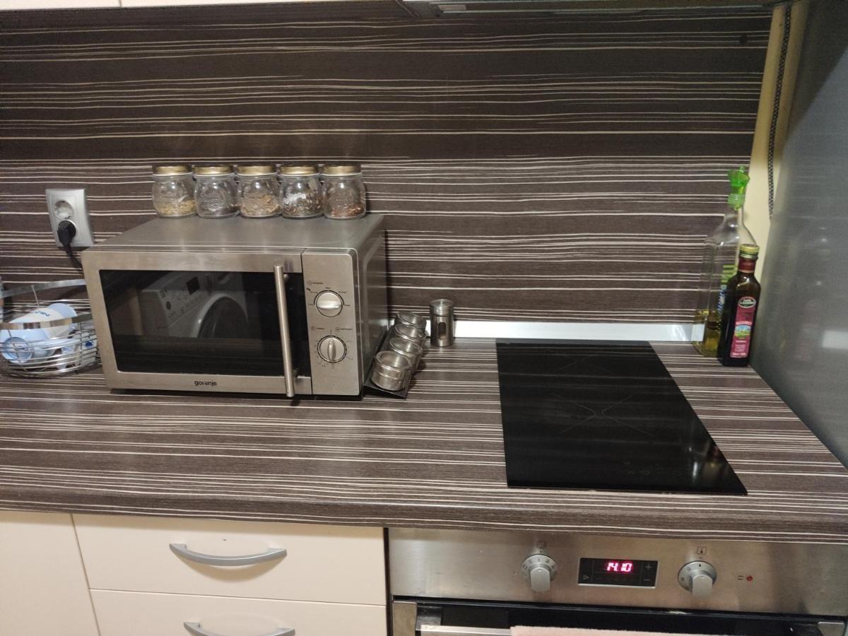 Apartment Lazur Karlovo 8 Street Free Parking Burgas Exterior photo